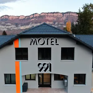 991 Hotel Viviers-du-Lac