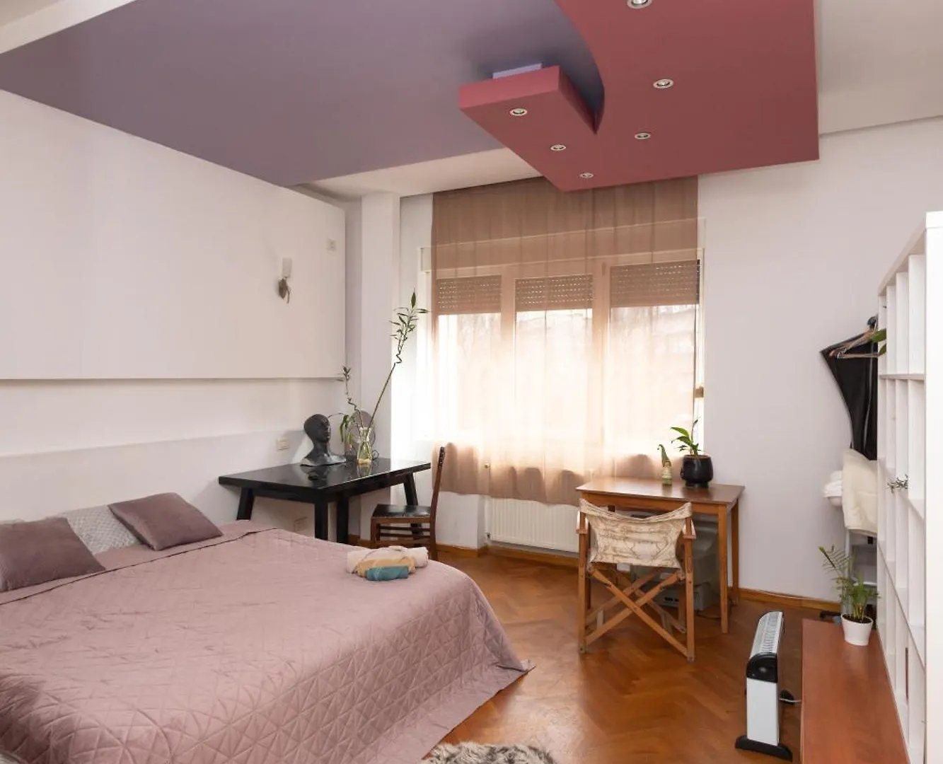 Shared Retro Vintage Luxury Apartment Bucureşti România